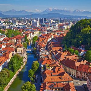 Ljubljana-panorama-Janez-Kotar-1030x687.jpg